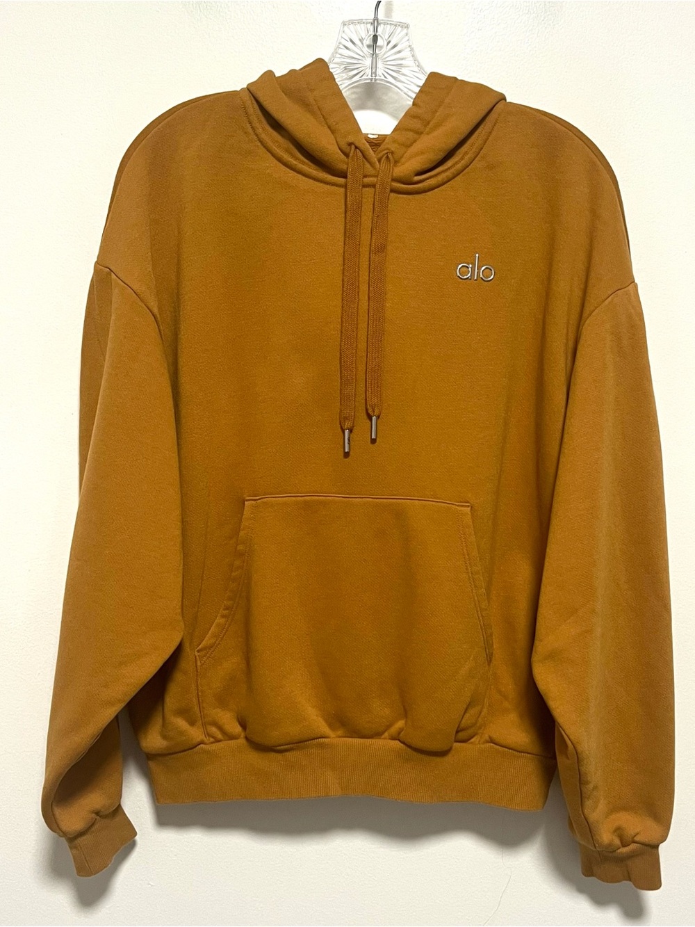 Alo Yoga Accolade Hoodie Toffee Gold Fits Like S / M Oversized Cozy Logo